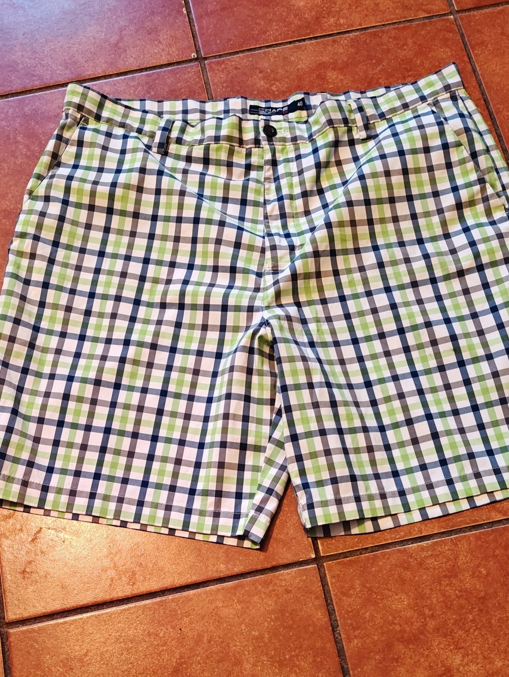 Chaps Men’s Blue, Green & White Plaid Flat-Front Shorts